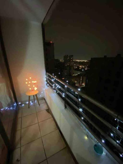 Comodo Departamento En El Centro De Stgo Apartment Сантяго Екстериор снимка